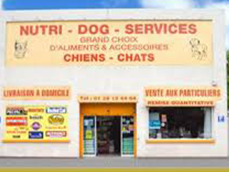 photo de la devanture dela boutique animalière nutridog à sartrouville
